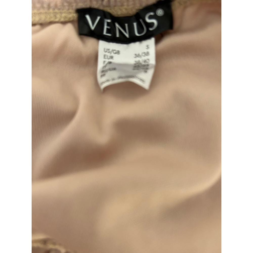 Venus Black halter dress - Picture 4 of 4